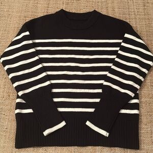 Black and White Striped Crew Neck Sweater Knit
